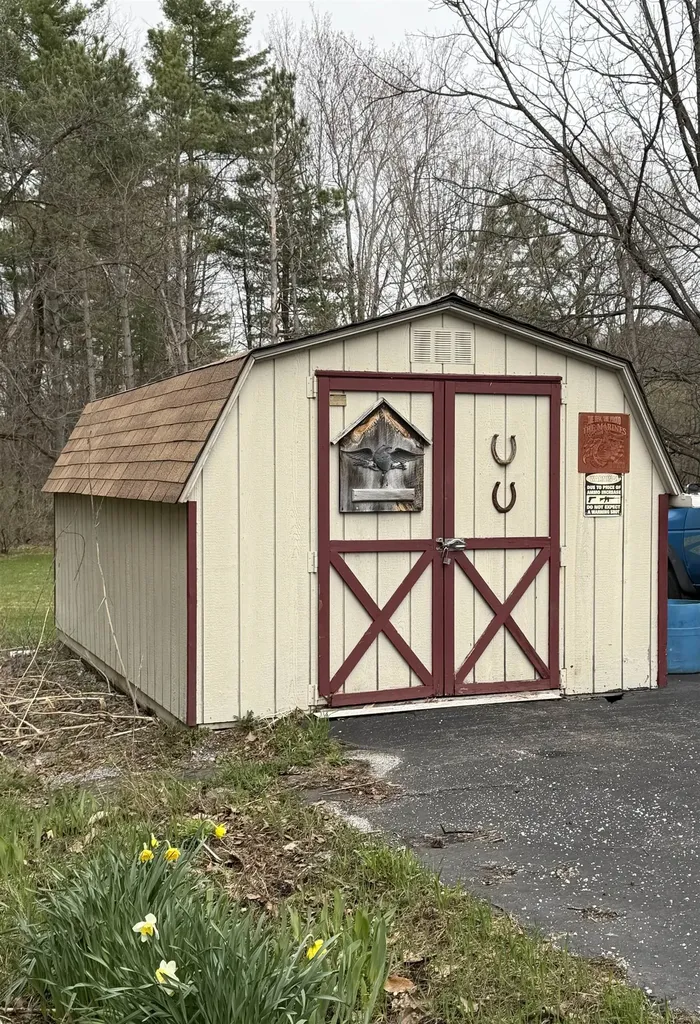 2391 Mcconnell Road Brandon VT 05733
