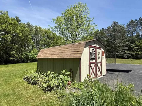 2391 Mcconnell Road Brandon VT 05733
