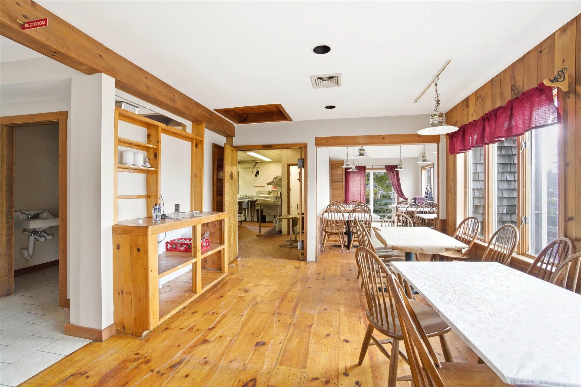 40 Weirs Road Gilford NH 03249