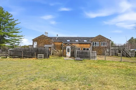 40 Weirs Road Gilford NH 03249