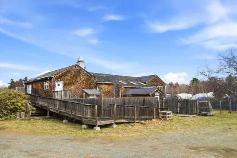 40 Weirs Road Gilford NH 03249