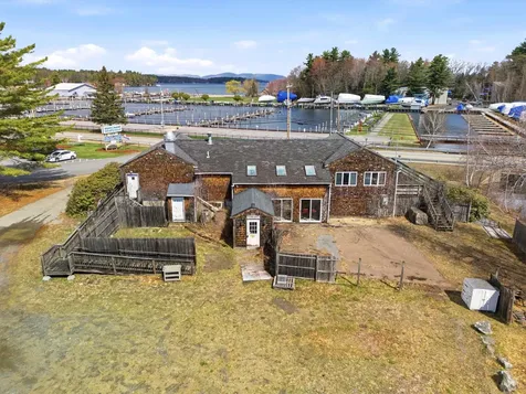 40 Weirs Road Gilford NH 03249