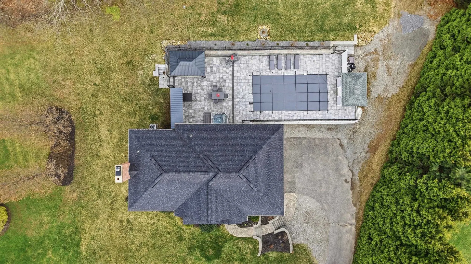 5 Zoe Lane Newton NH 03858