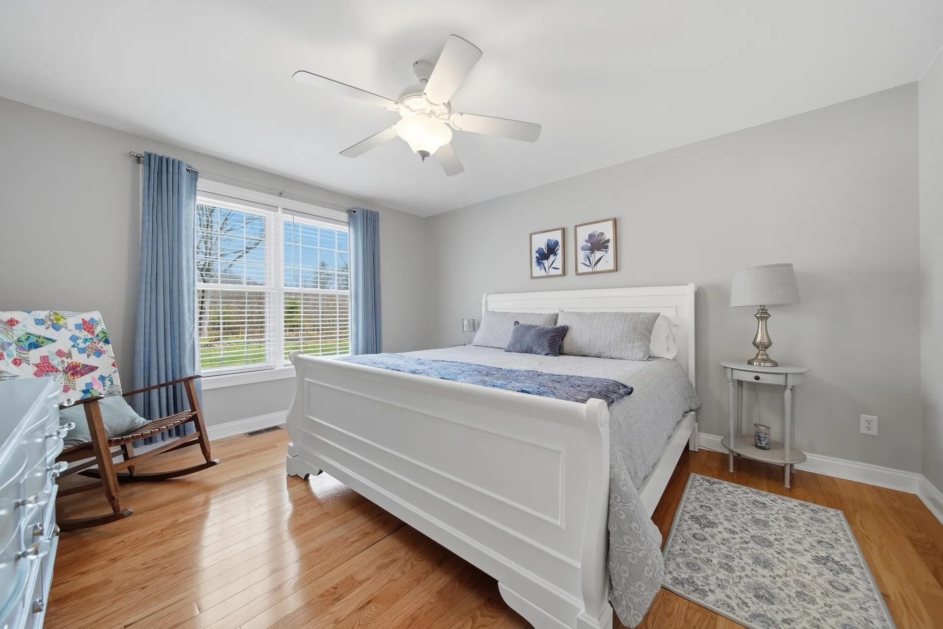5 Zoe Lane Newton NH 03858