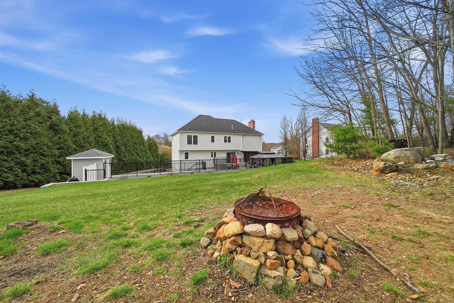 5 Zoe Lane Newton NH 03858