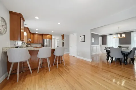 5 Zoe Lane Newton NH 03858