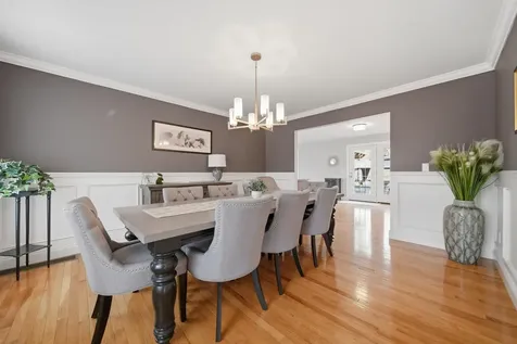 5 Zoe Lane Newton NH 03858