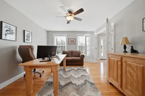 5 Zoe Lane Newton NH 03858