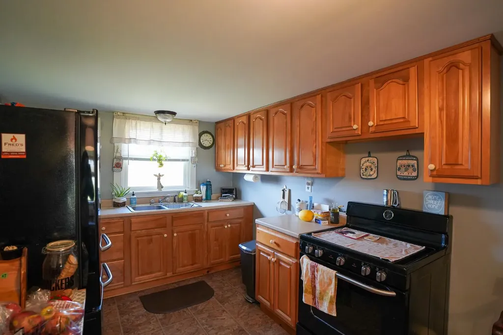 495 Lawrence Road Waterford VT 05819