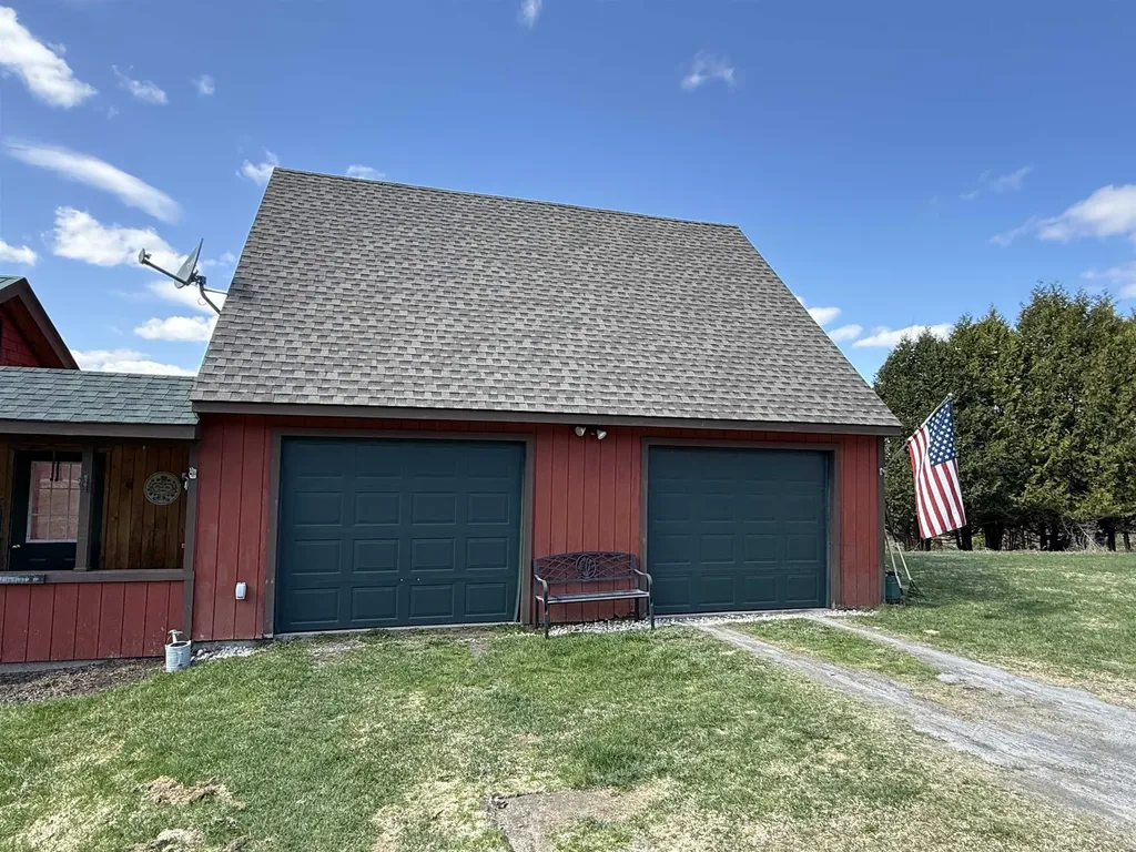 495 Lawrence Road Waterford VT 05819