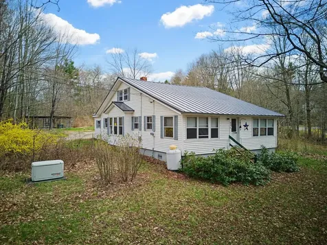 43 Old County Road Deering NH 03244
