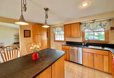 19 Pinewood Drive Merrimack NH 03054