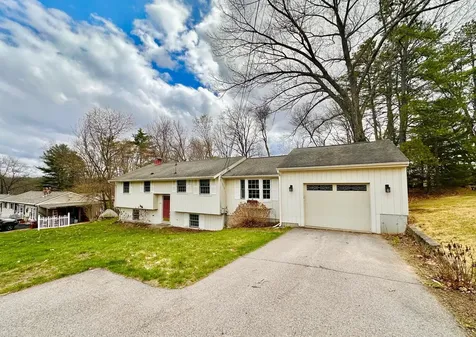 19 Pinewood Drive Merrimack NH 03054