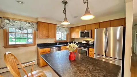 19 Pinewood Drive Merrimack NH 03054