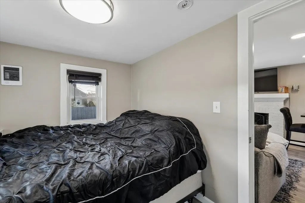 9 Hillcrest Avenue Pembroke NH 03275
