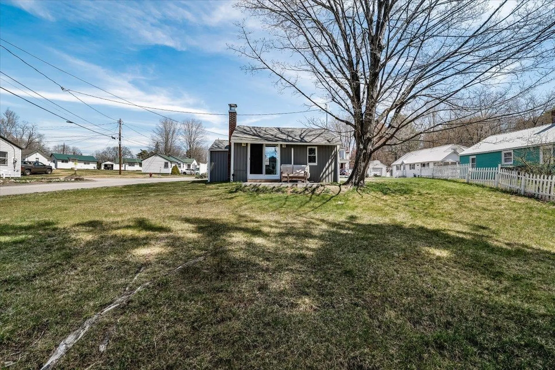 9 Hillcrest Avenue Pembroke NH 03275