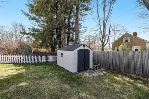 9 Hillcrest Avenue Pembroke NH 03275
