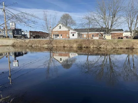 45 Main Street Conway NH 03813