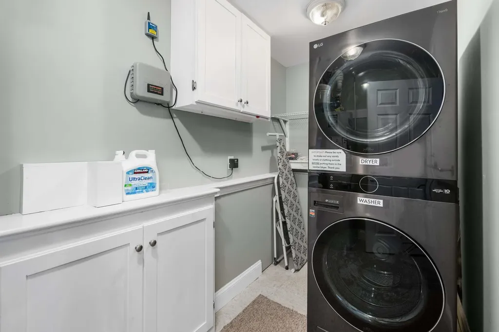 49 Highland Avenue York ME 03909