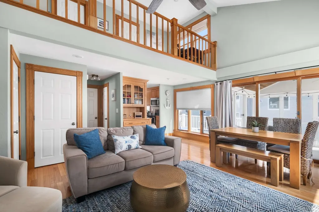 49 Highland Avenue York ME 03909