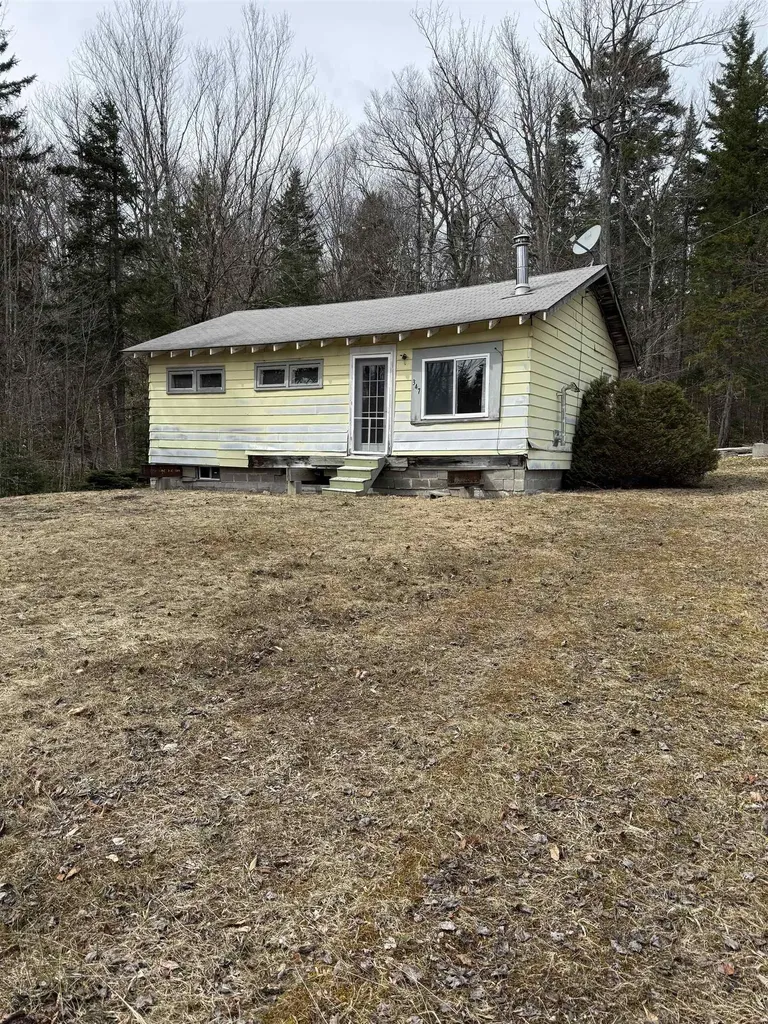 347 Hickory Road Woodford VT 05201