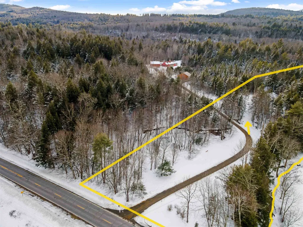 3039 Us Route 3 Thornton NH 02385