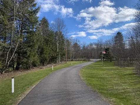 3039 Us Route 3 Thornton NH 02385
