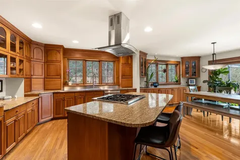 1 Elm Road Hanover NH 03750