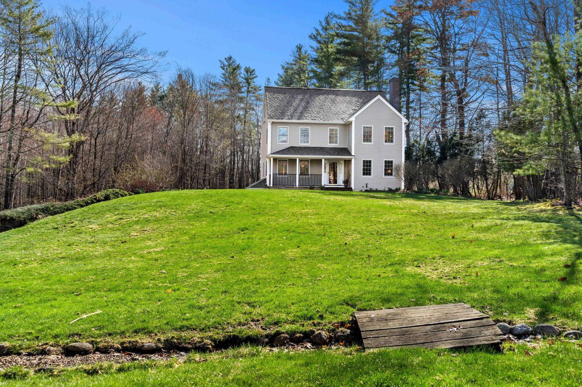 7 Lindon Drive Brentwood NH 03833