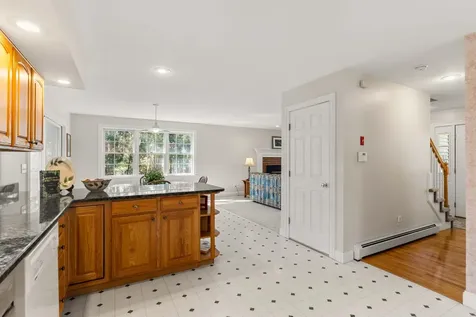 7 Lindon Drive Brentwood NH 03833