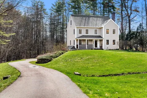 7 Lindon Drive Brentwood NH 03833