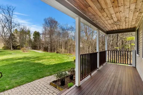 7 Lindon Drive Brentwood NH 03833