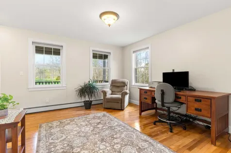 7 Lindon Drive Brentwood NH 03833