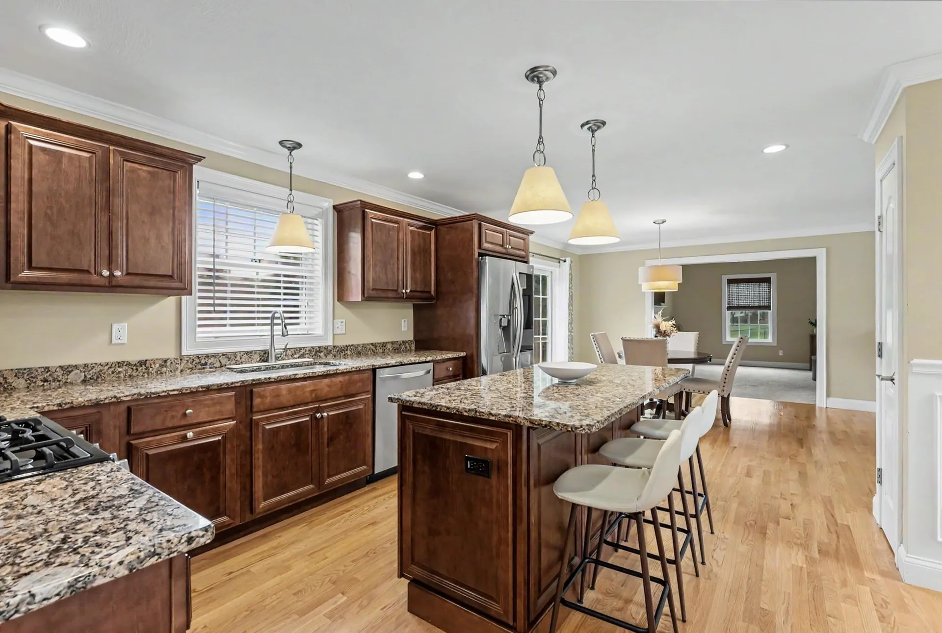 10 Harmony Lane Pelham NH 03076