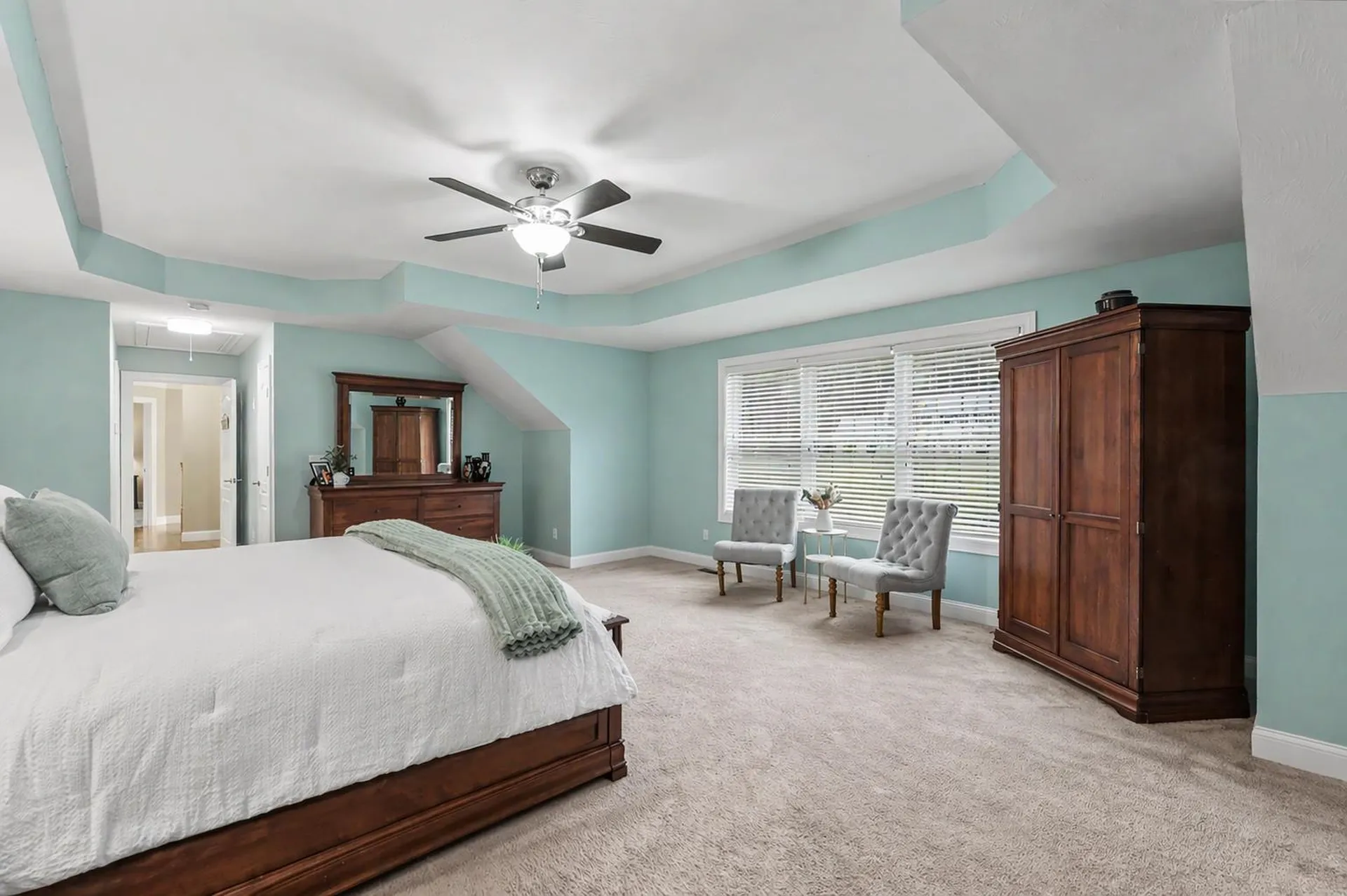 10 Harmony Lane Pelham NH 03076