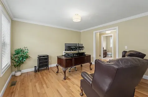 10 Harmony Lane Pelham NH 03076