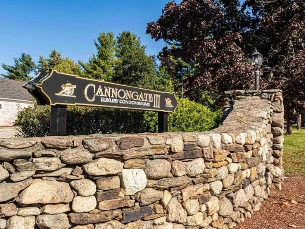 161 Cannongate Iii Road Nashua NH 03063