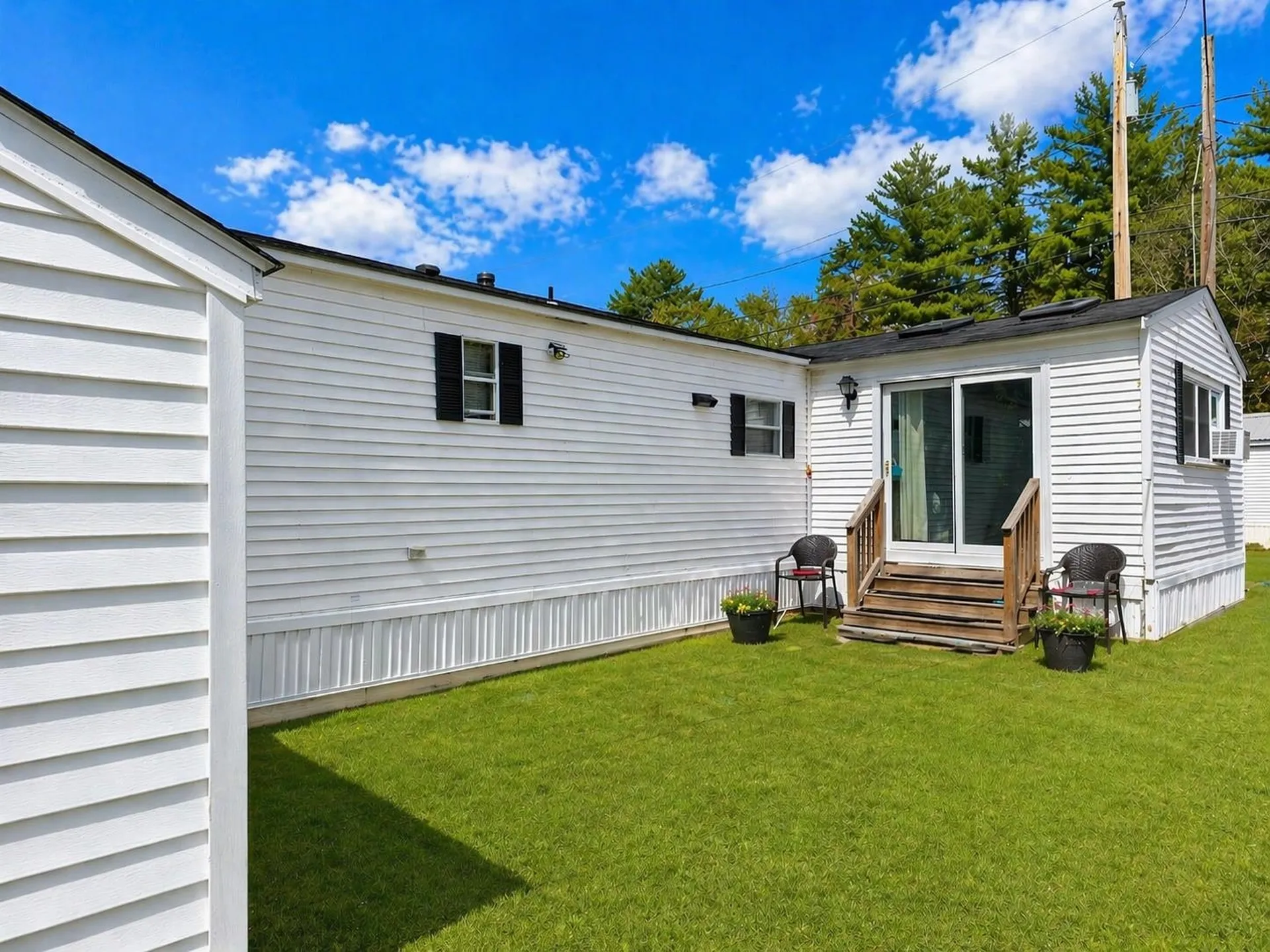 55 Thistle Way Manchester NH 03109