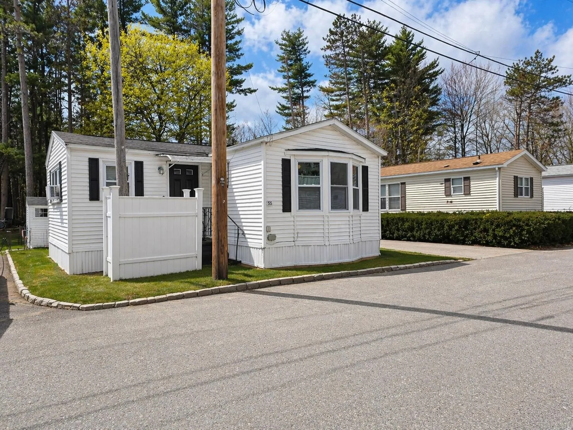 55 Thistle Way Manchester NH 03109