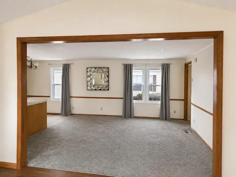 55 Thistle Way Manchester NH 03109