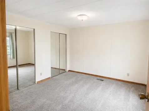 55 Thistle Way Manchester NH 03109