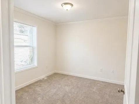 55 Thistle Way Manchester NH 03109