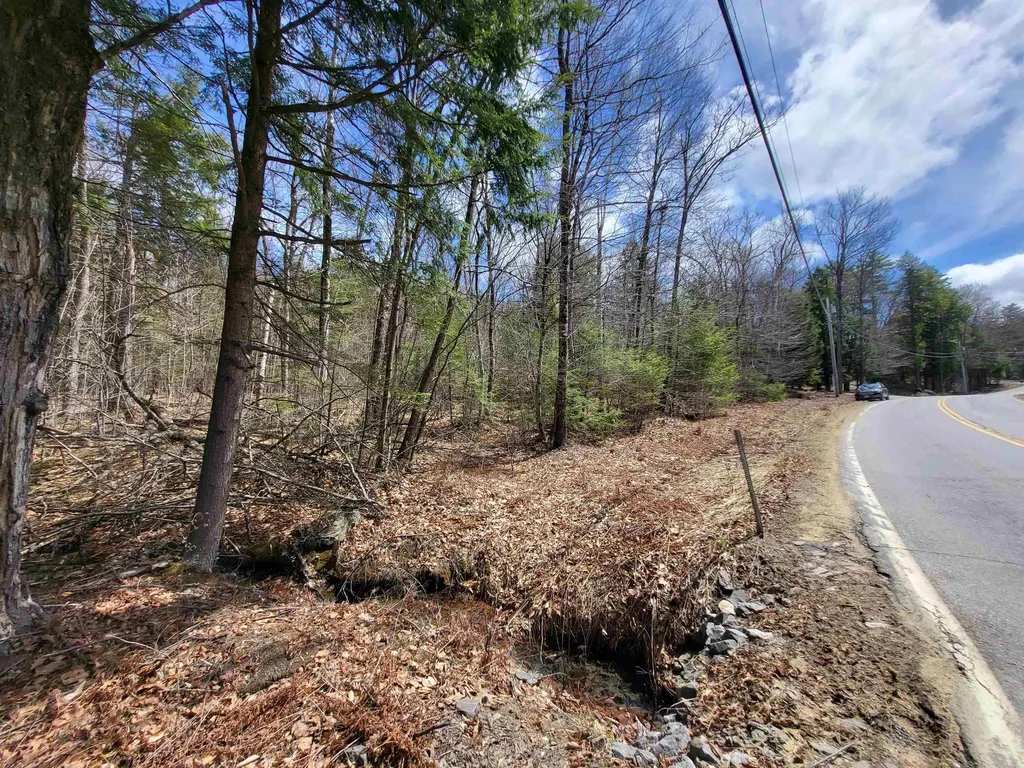637 Sanborn Road Sanbornton NH 03269