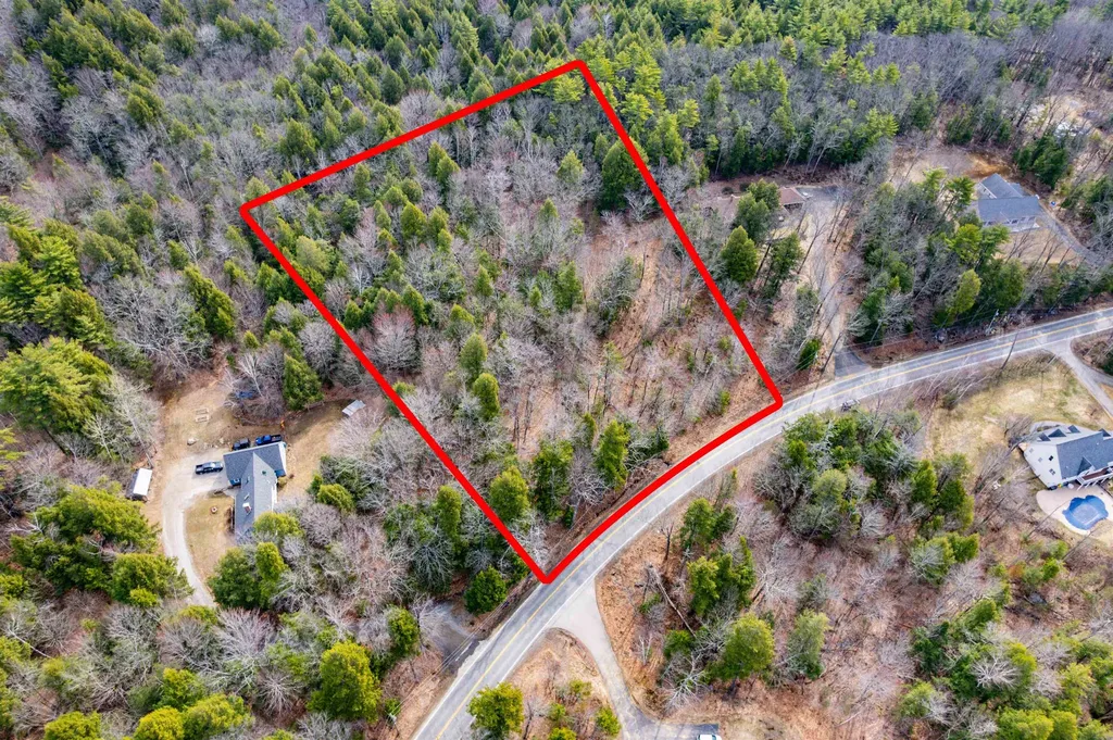 637 Sanborn Road Sanbornton NH 03269