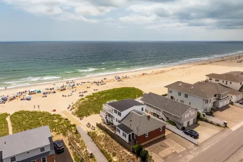 103 Ocean Drive Seabrook NH 03874