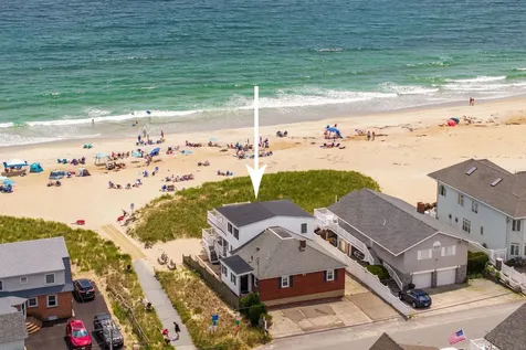 103 Ocean Drive Seabrook NH 03874