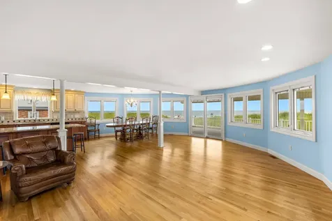 103 Ocean Drive Seabrook NH 03874