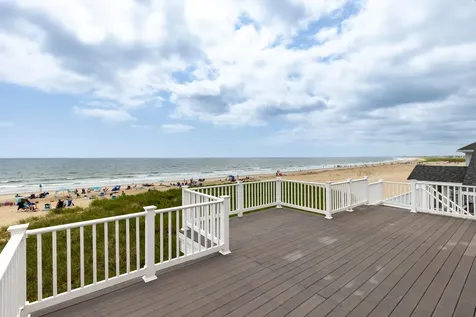 103 Ocean Drive Seabrook NH 03874