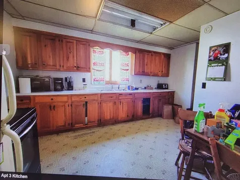 385 Spring Street St. Johnsbury VT 05819