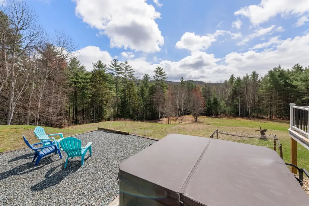 85 Willow Brook Road Thornton NH 03285